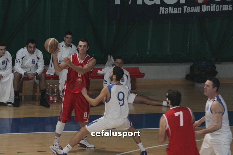120129 Aquila 117_tn.jpg